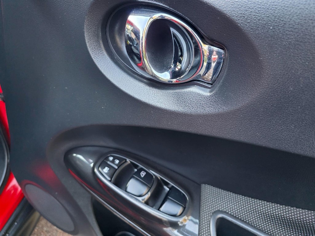 Used Nissan Juke 2015 for sale - 76661248: Photo 32