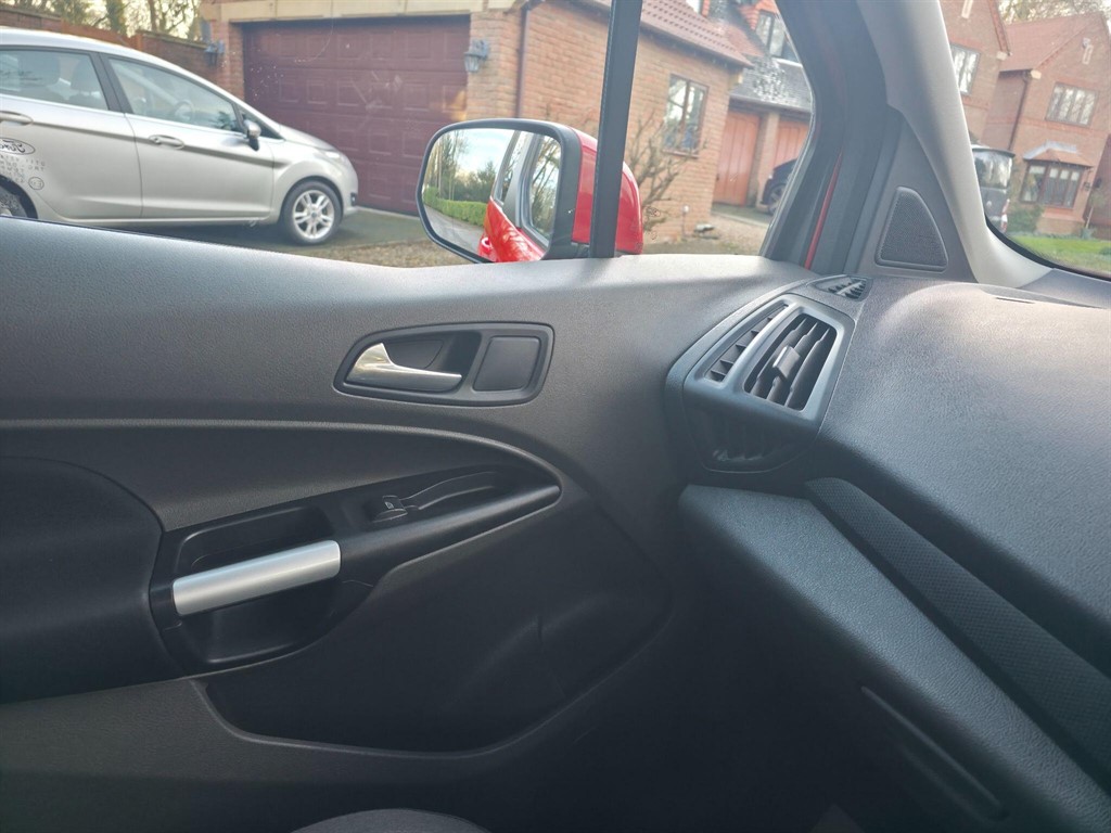 Used Ford Tourneo Connect 2020 for sale - 77911520: Photo 29