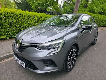Used Renault Clio 2022 for sale - 78518878: Photo