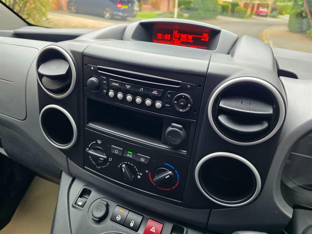 Vehicle 27