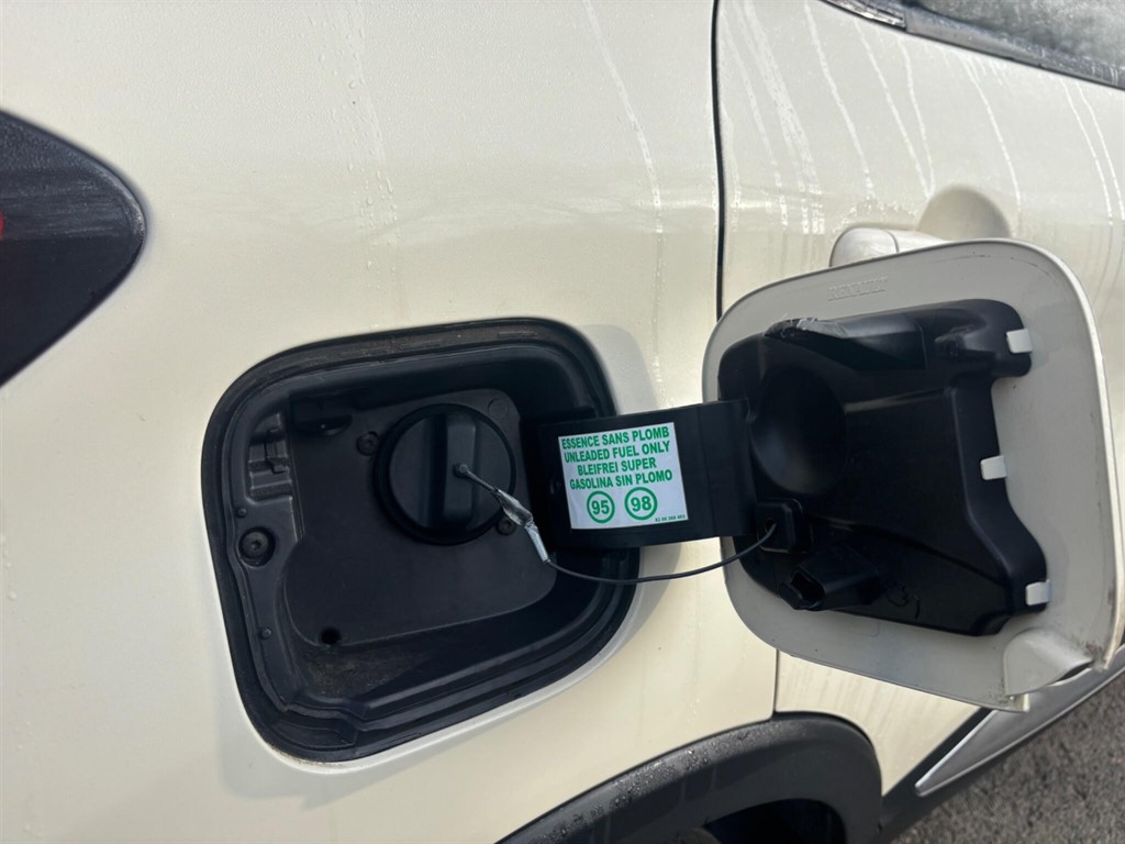 Used Renault Captur 2015 for sale - 78042383: Photo 11