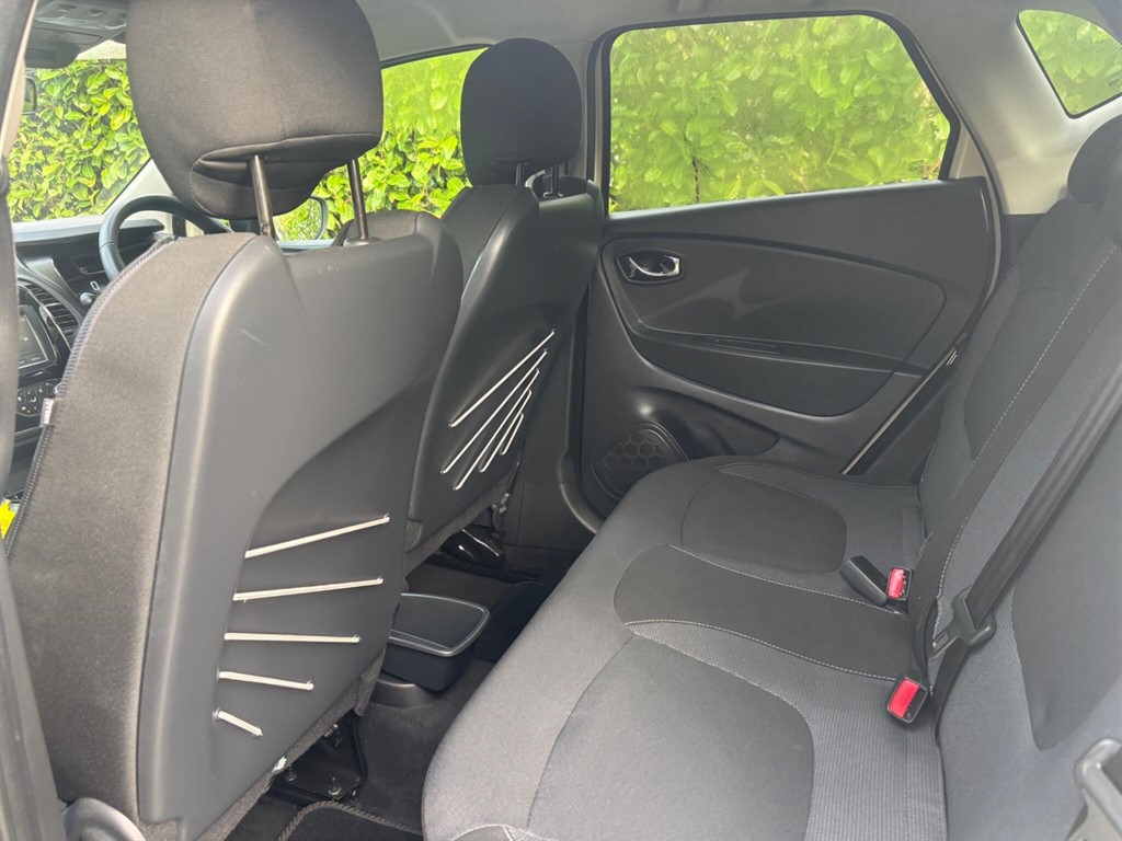 Used Renault Captur 2015 for sale - 78042383: Photo 9