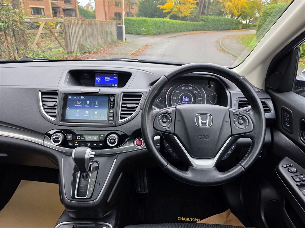 Used Honda CR-V 2018 for sale - 76557100: Photo 11