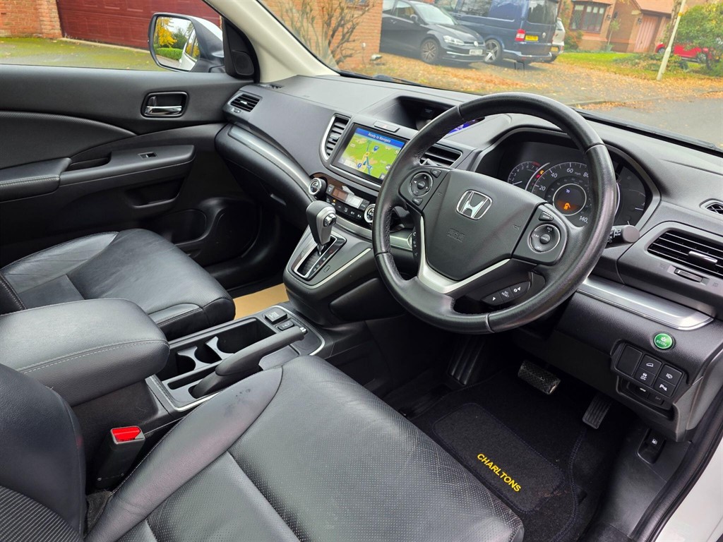 Used Honda CR-V 2018 for sale - 76557100: Photo 13