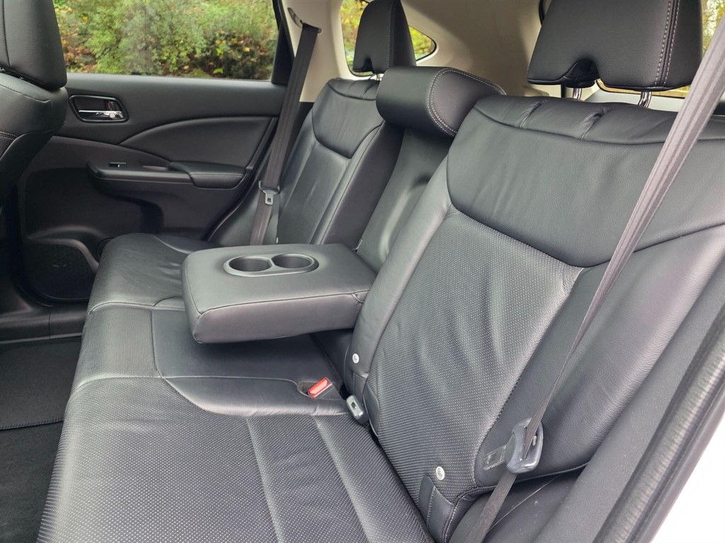 Used Honda CR-V 2018 for sale - 76557100: Photo 15