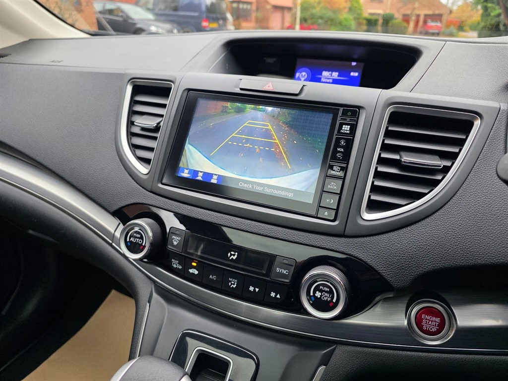 Used Honda CR-V 2018 for sale - 76557100: Photo 28