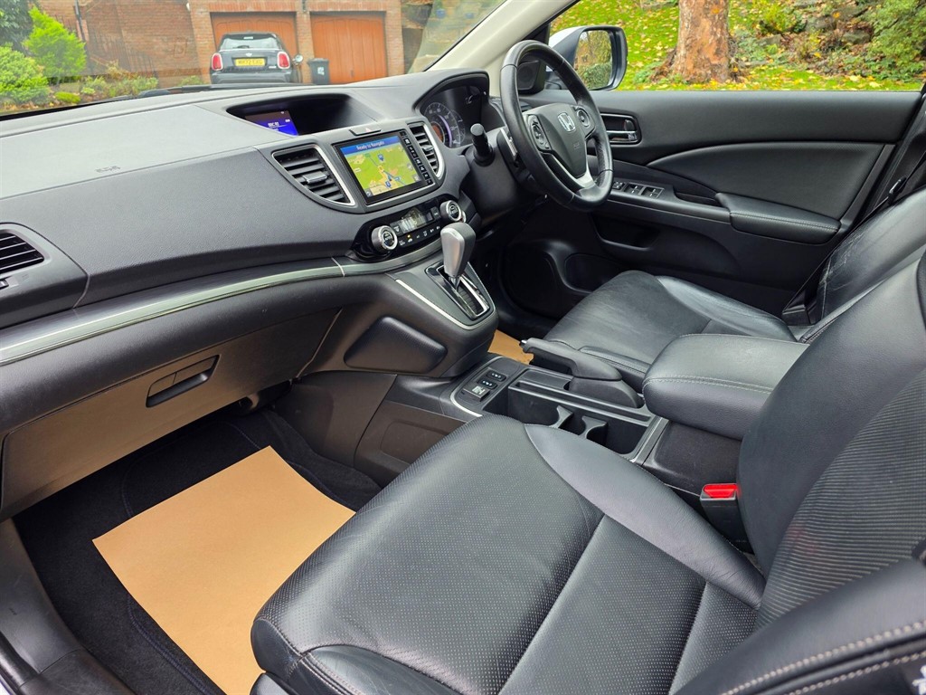 Used Honda CR-V 2018 for sale - 76557100: Photo 35