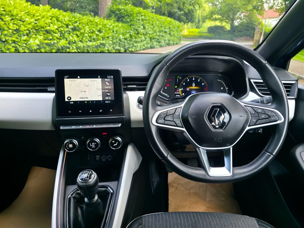 Used Renault Clio 2022 for sale - 76960377: Photo 11