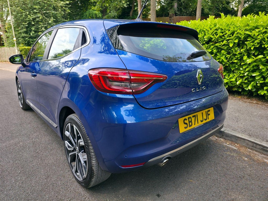Used Renault Clio 2022 for sale - 76960377: Photo 4
