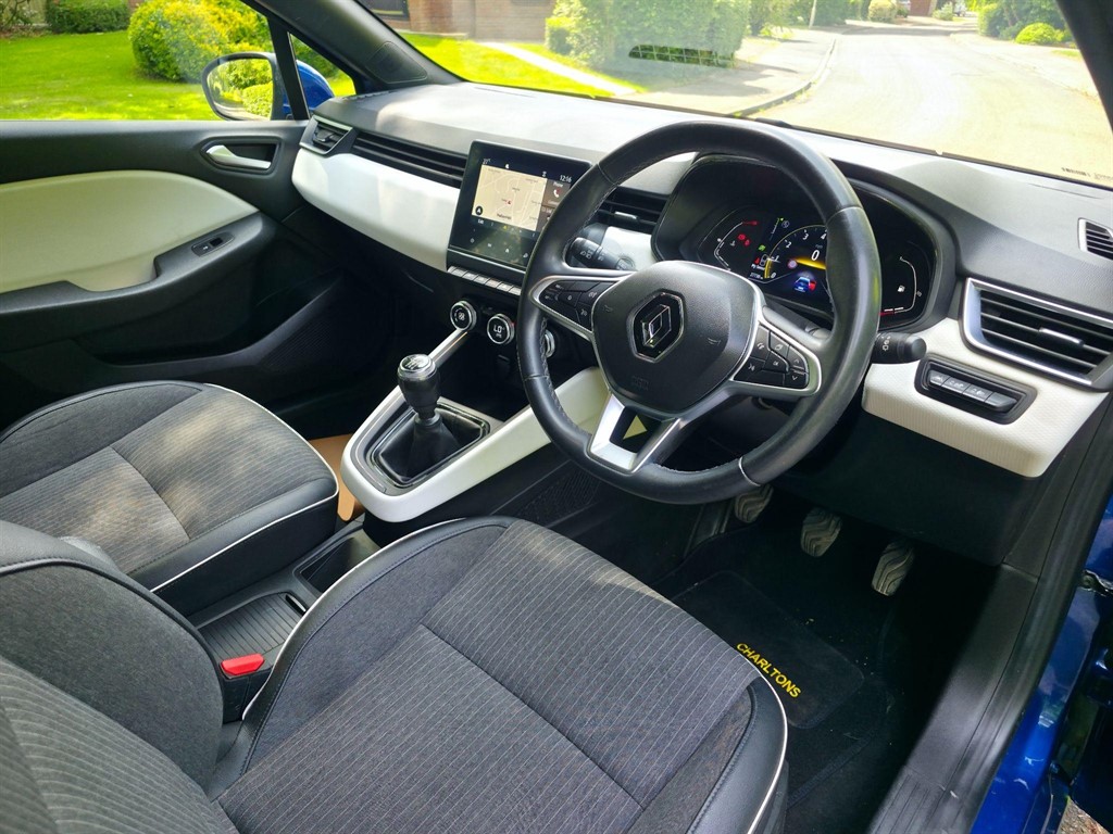 Used Renault Clio 2022 for sale - 76960377: Photo 9