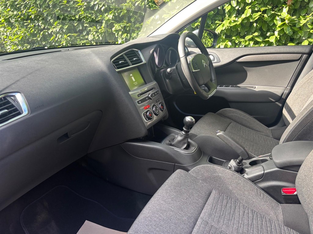 Used Citroen C4 2015 for sale - 76393824: Photo 9