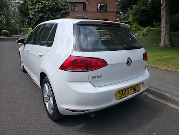 Used Volkswagen Golf 2015 for sale - 79102094: Photo