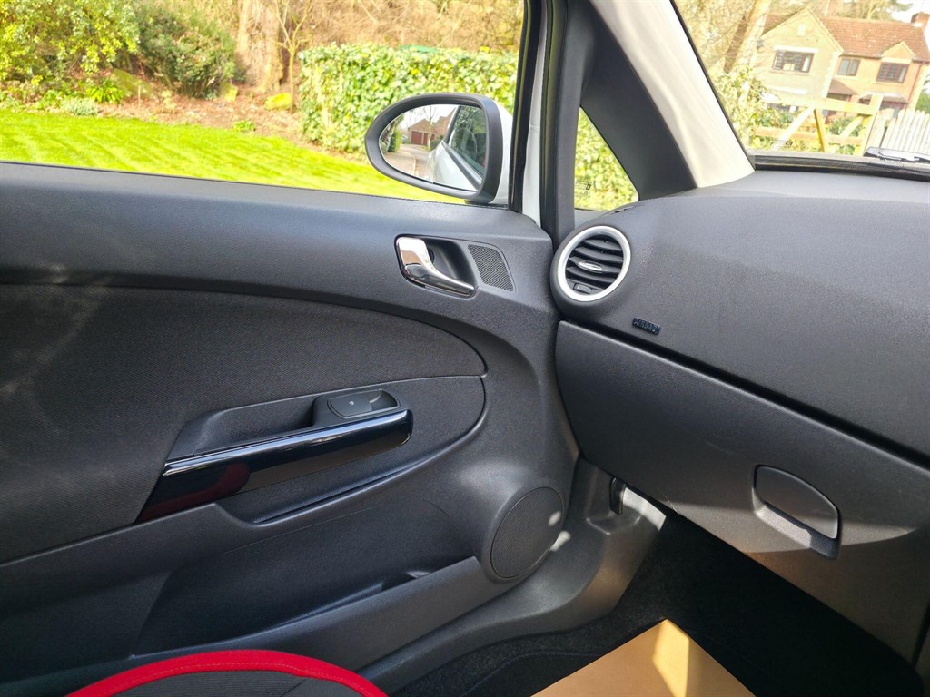 Used Vauxhall Corsa 2012 for sale - 77746349: Photo 31