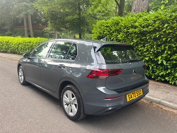 Used Volkswagen Golf 2020 for sale - 78779226: Photo