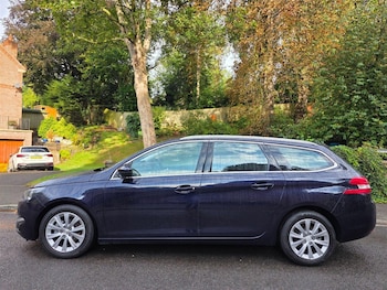 Peugeot - 308 SW