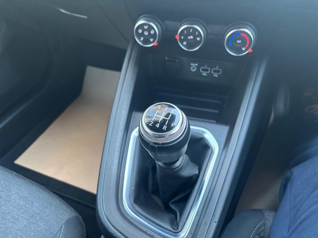 Used Renault Clio 2021 for sale - 77581691: Photo 10