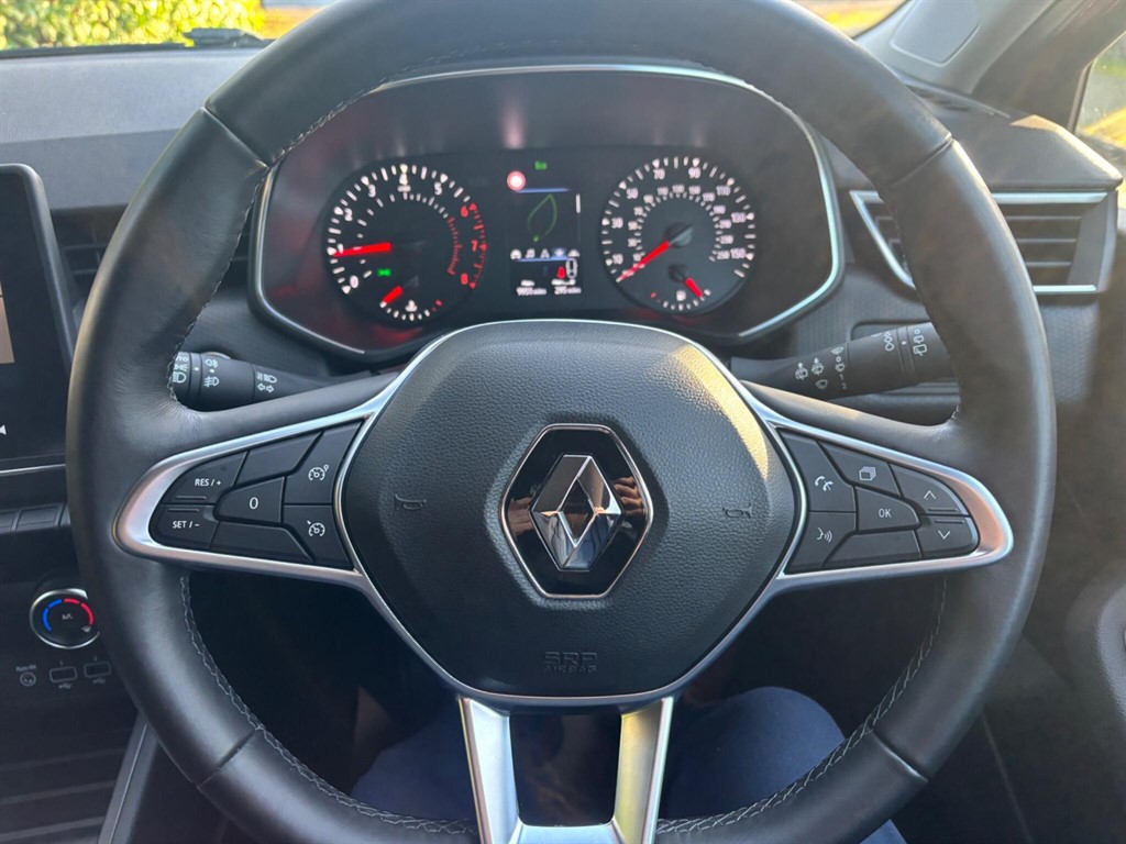 Used Renault Clio 2021 for sale - 77581691: Photo 24