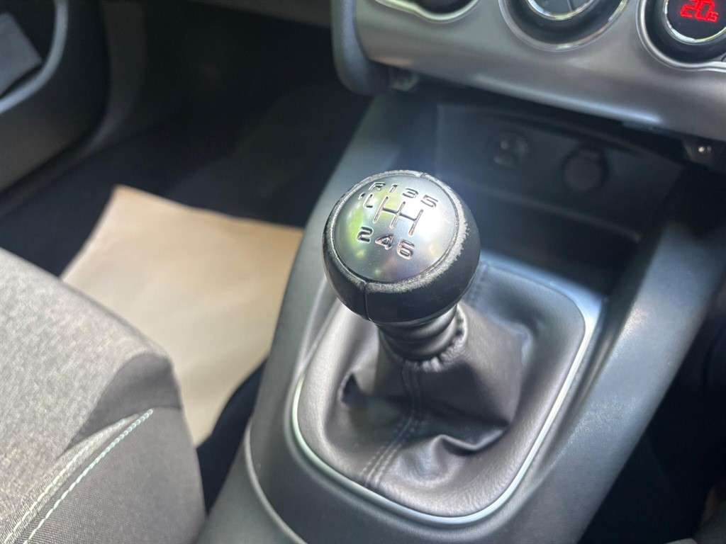 Used Citroen C4 2015 for sale - 76842401: Photo 12