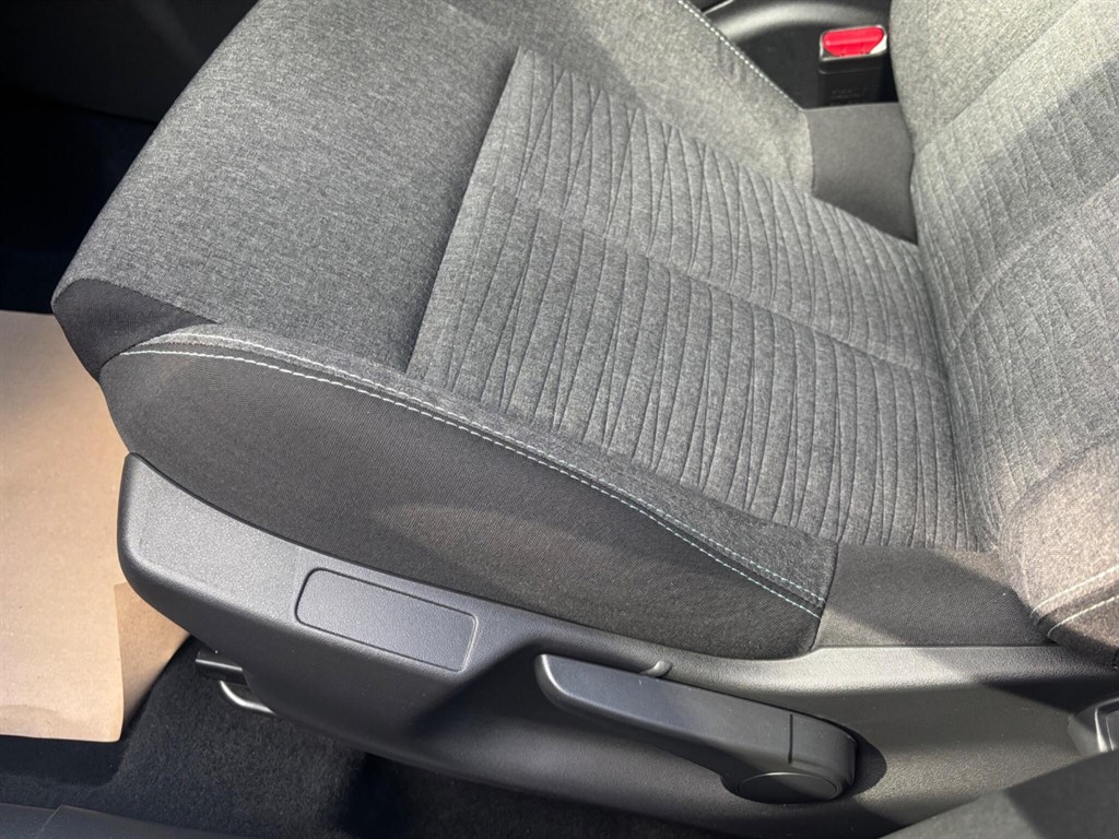 Used Citroen C4 2015 for sale - 76842401: Photo 13