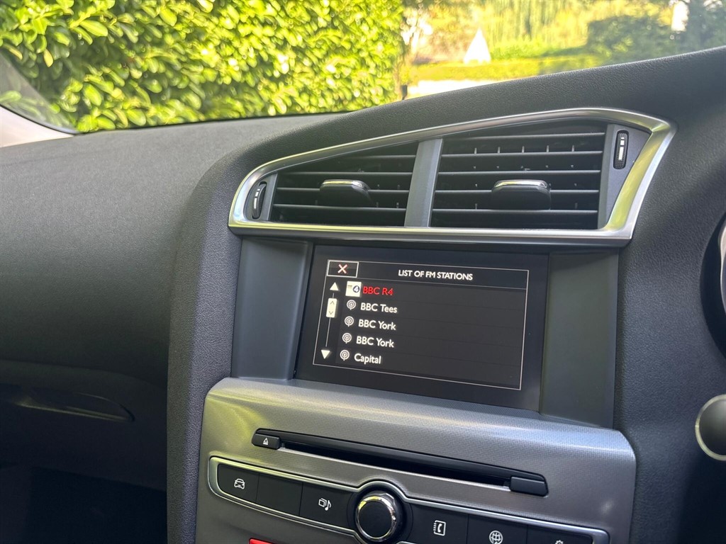 Used Citroen C4 2015 for sale - 76842401: Photo 33