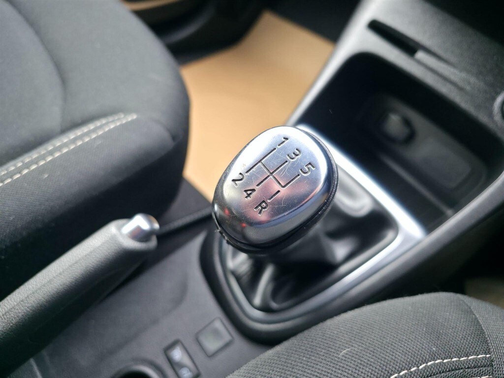 Used Renault Captur 2019 for sale - 77746358: Photo 10