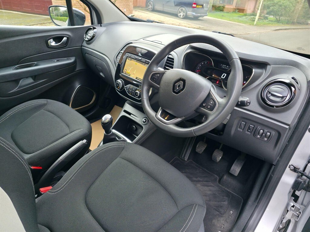 Used Renault Captur 2019 for sale - 77746358: Photo 9