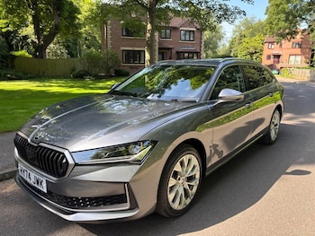 Used Skoda Superb 2024 for sale - 78984497: Photo
