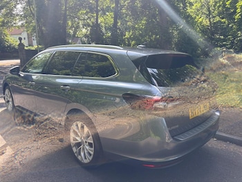 Used Skoda Superb 2024 for sale - 78984497: Photo