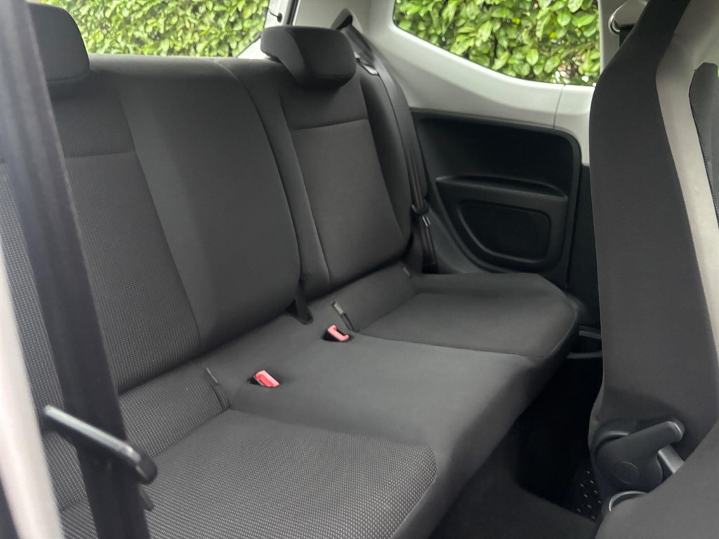 Used Volkswagen up! 2015 for sale - 77036474: Photo 11