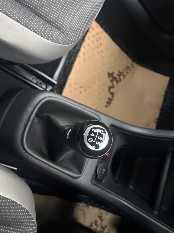 Used Volkswagen up! 2015 for sale - 77036474: Photo 12