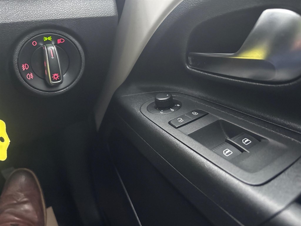 Used Volkswagen up! 2015 for sale - 77036474: Photo 13