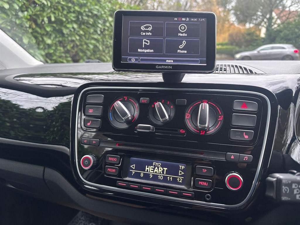 Used Volkswagen up! 2015 for sale - 77036474: Photo 19