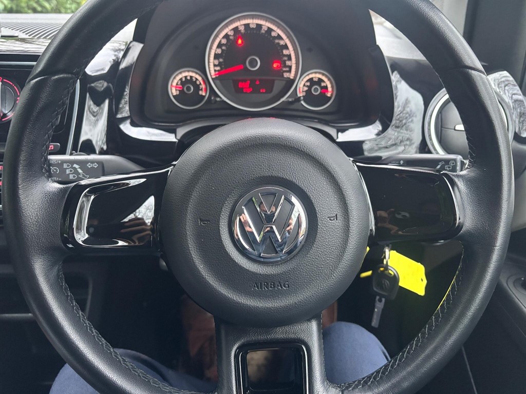 Used Volkswagen up! 2015 for sale - 77036474: Photo 22