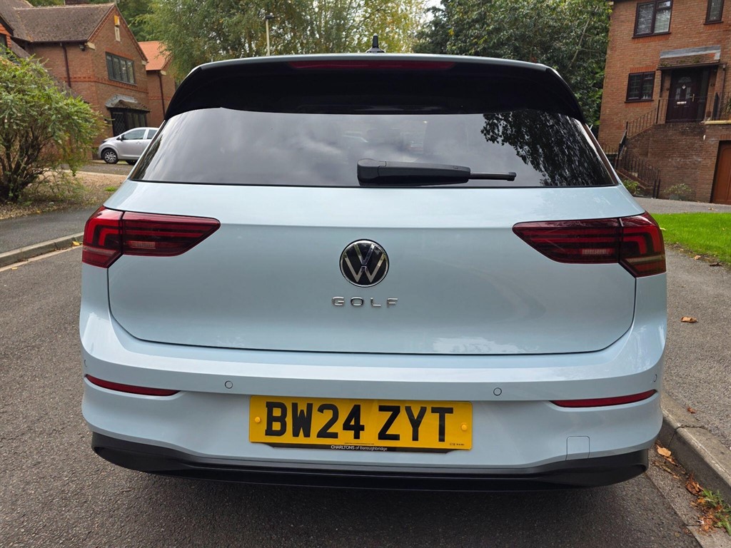 Used Volkswagen Golf 2024 for sale - 77393656: Photo 8