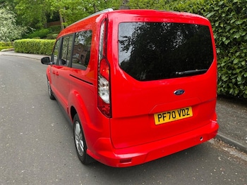 Used Ford Grand Tourneo Connect 2021 for sale - 78406807: Photo