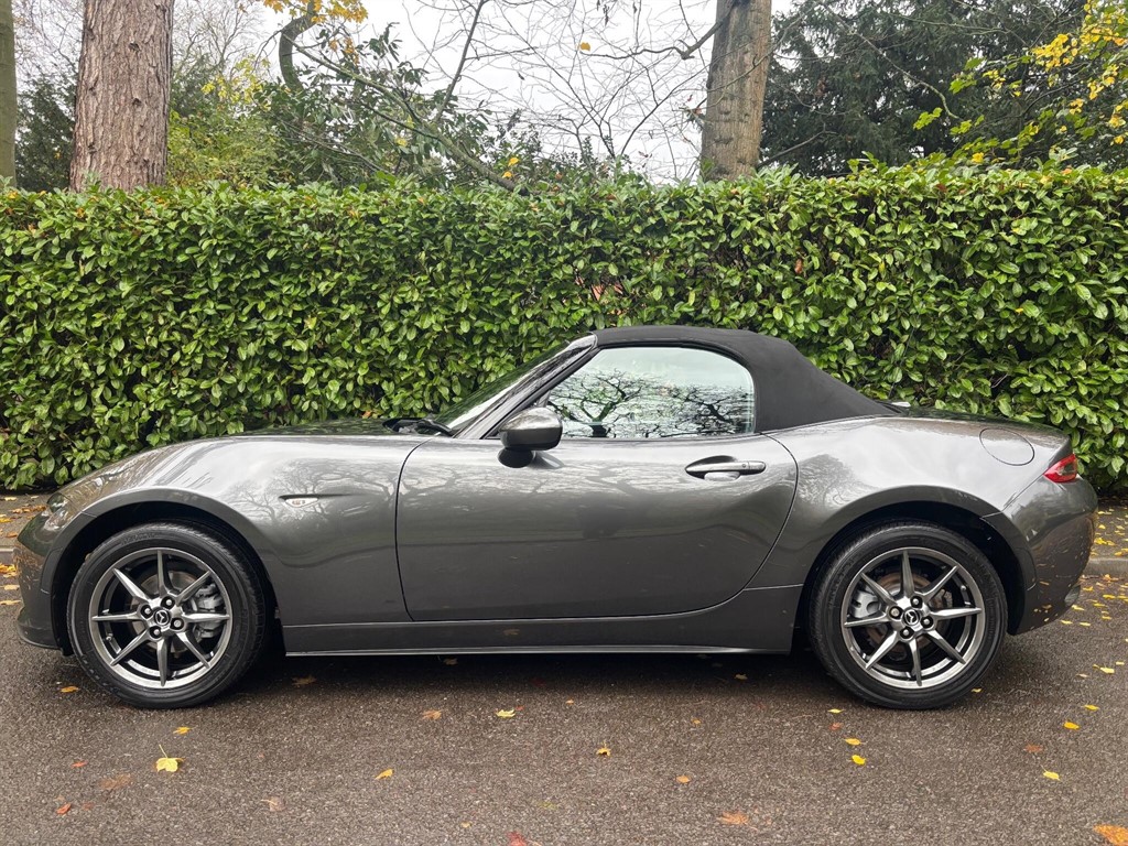 Used Mazda MX-5 2019 for sale - 76544659: Photo 2