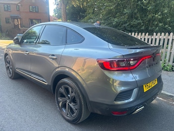 Used Renault Arkana 2023 for sale - 79203825: Photo