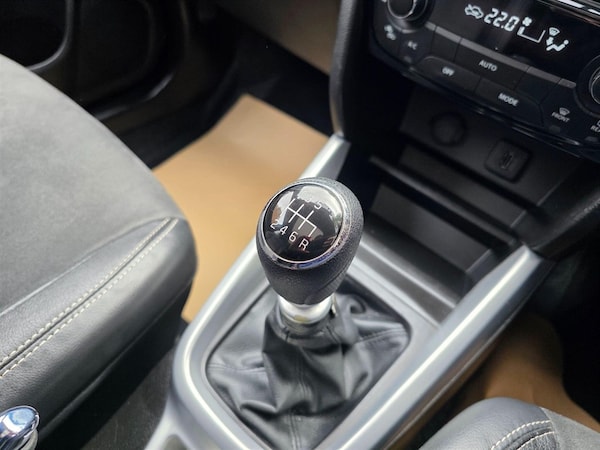 Used Suzuki Vitara 2015 for sale - 76244640: Photo 10
