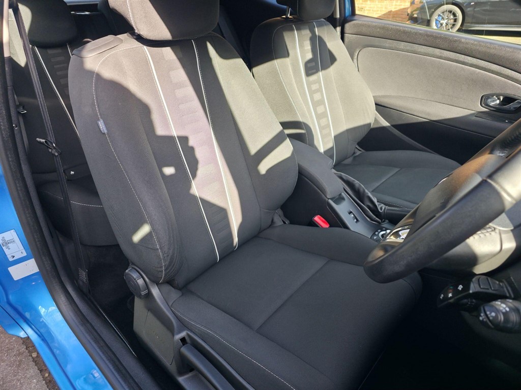 Used Renault Megane 2014 for sale - 78117045: Photo 11