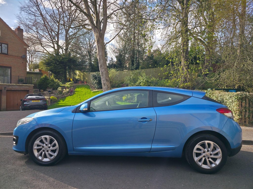 Used Renault Megane 2014 for sale - 78117045: Photo 5