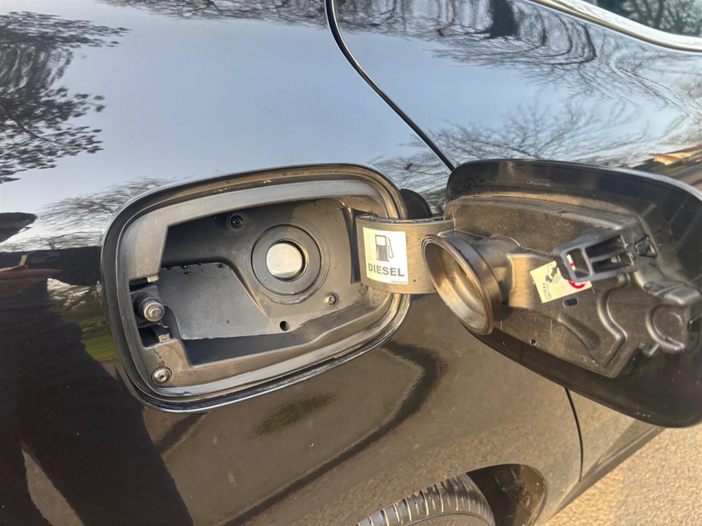 Used Renault Megane 2017 for sale - 77771503: Photo 33