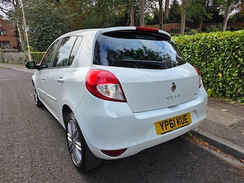 Used Renault Clio 2011 for sale - 75722420: Photo