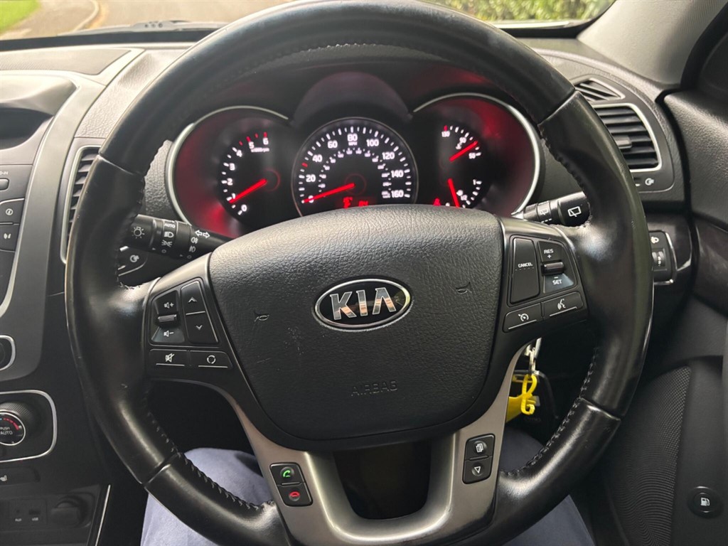 Used Kia Sorento 2015 for sale - 76112503: Photo 33