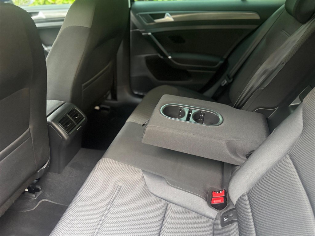 Used Volkswagen Golf 2019 for sale - 76255123: Photo 14