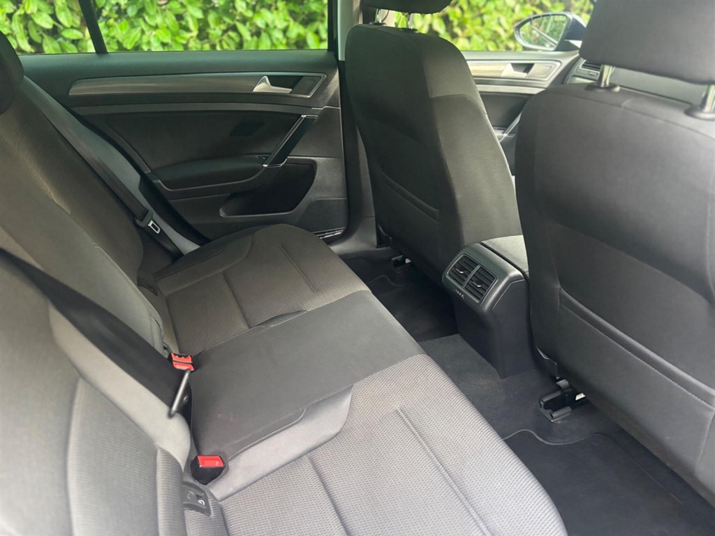 Used Volkswagen Golf 2019 for sale - 76255123: Photo 25