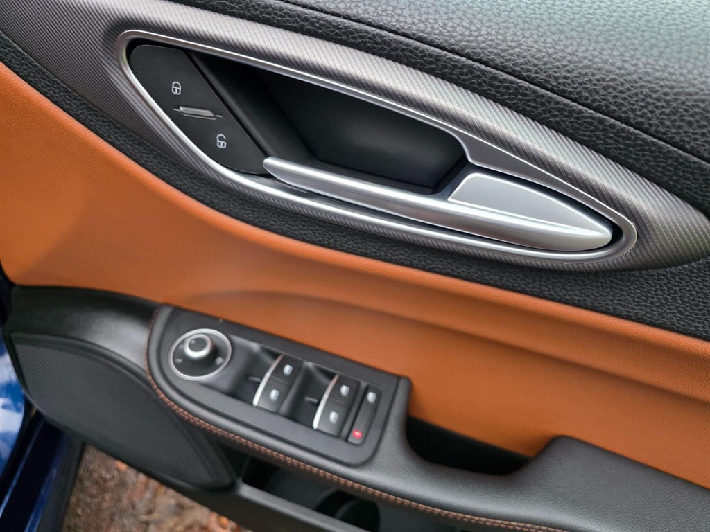 Used Alfa Romeo Giulia 2017 for sale - 76818093: Photo 21