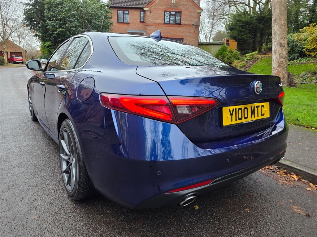 Used Alfa Romeo Giulia 2017 for sale - 76818093: Photo 4