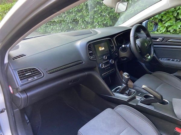Used Renault Megane 2018 for sale - 75571917: Photo 16