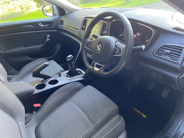 Used Renault Megane 2018 for sale - 75571917: Photo 18