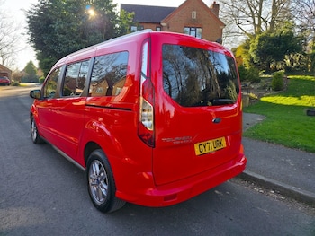 Used Ford Grand Tourneo Connect 2022 for sale - 75570573: Photo
